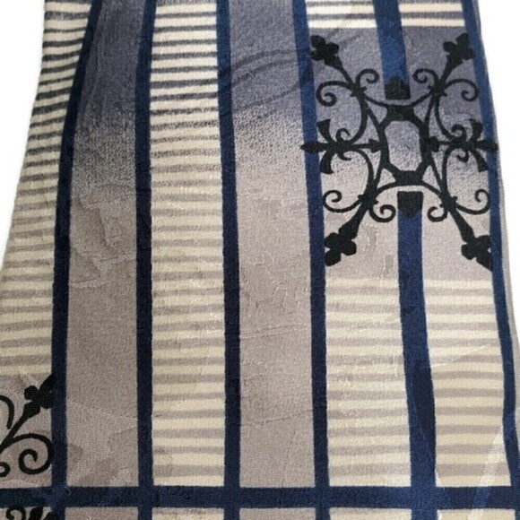 Oscar de la Renta Silk Neck Tie in Black, Grey Red, Blue & Ivory - Picture 7 of 8